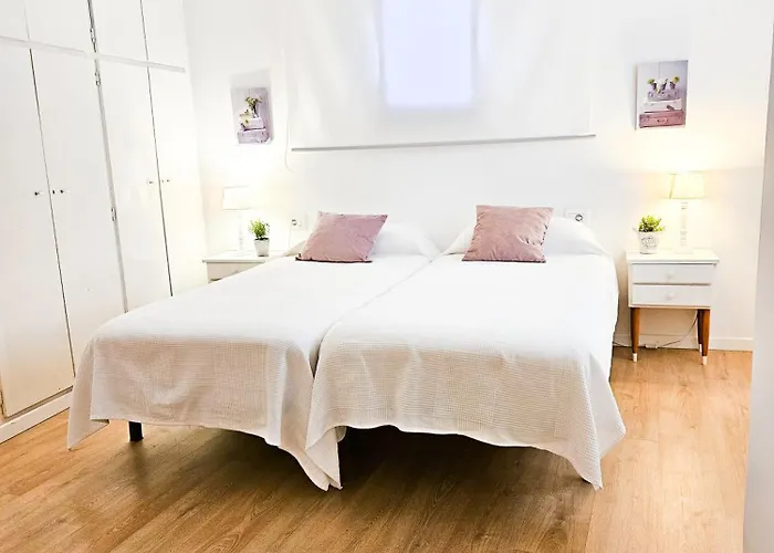 Апартаменты Plaza De La Juderia *